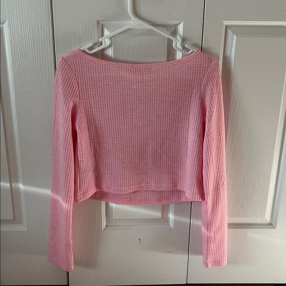 Edikted Pink Long Sleeve Crop Top - Picture 2 of 4